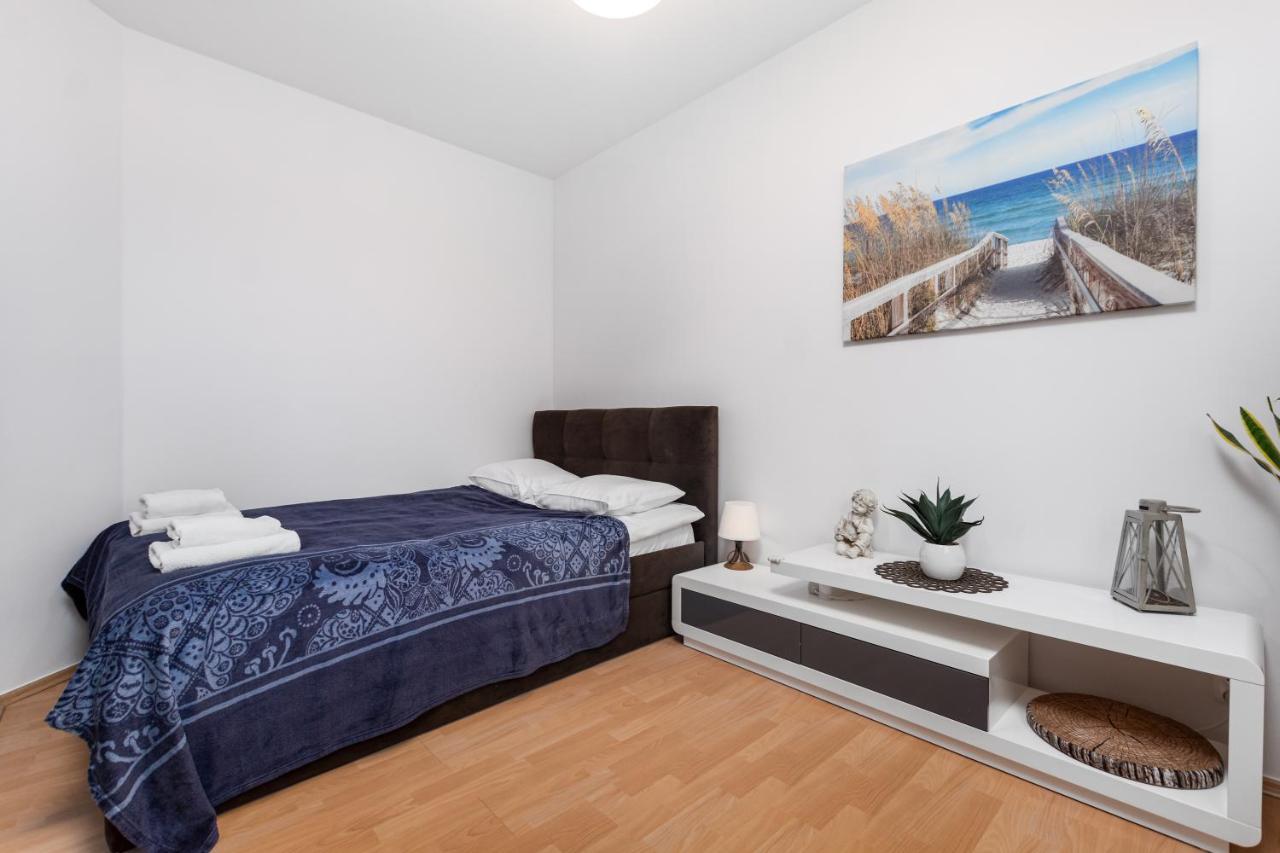 Plocka 17 By Homeprime Apartament Warszawa